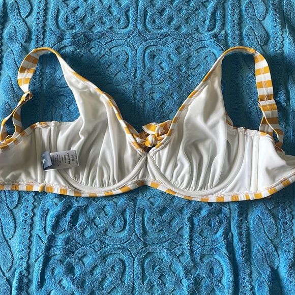 Gabifresh X Swimsuits for all underwire striped bikini top 16E/F - Picture 3 of 6